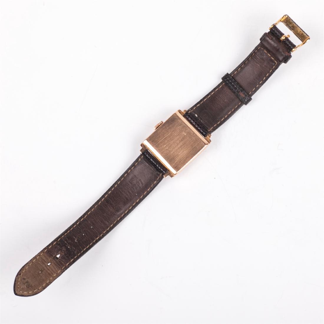 18K gold men's wristwatch on a leather strap — image 3