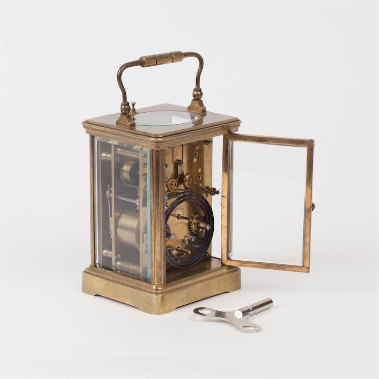 Carriage clock with repeater and alarm. — image 4