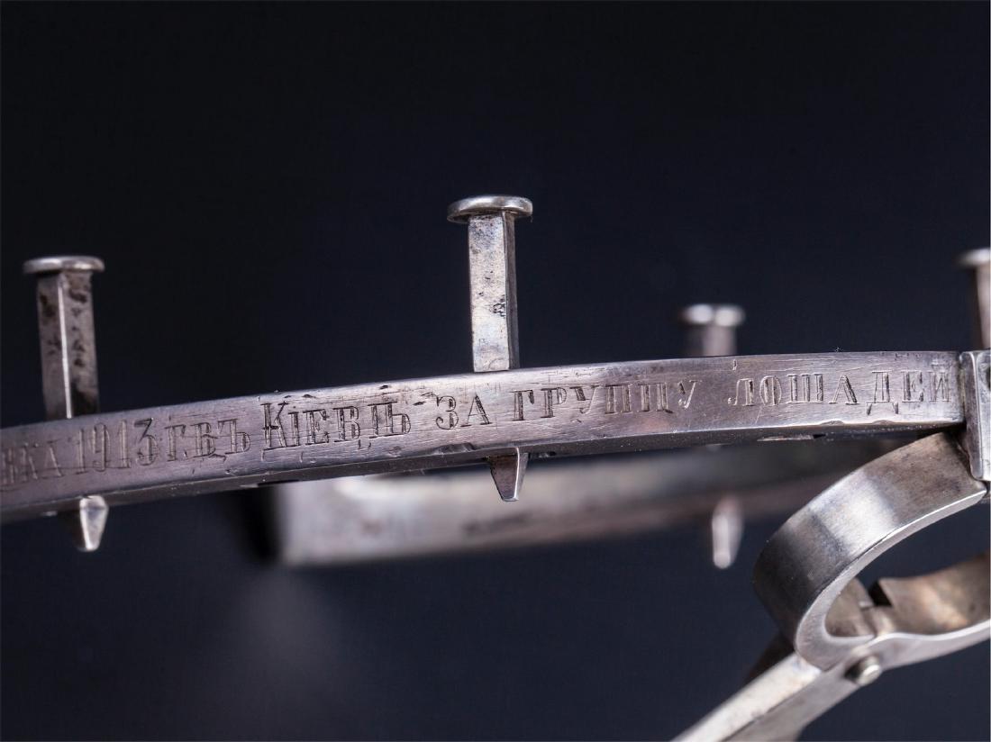 Rare silver-gilt prize in the shape of horseshoe — image 7