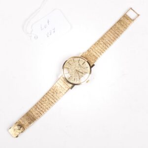 Patek Philippe solid gold men's wristwatch — image 2