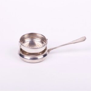Silver strainer with stand. French. — image 1