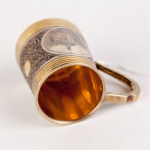 Beaker in the shape of barrel with views of Moscow. — image 4