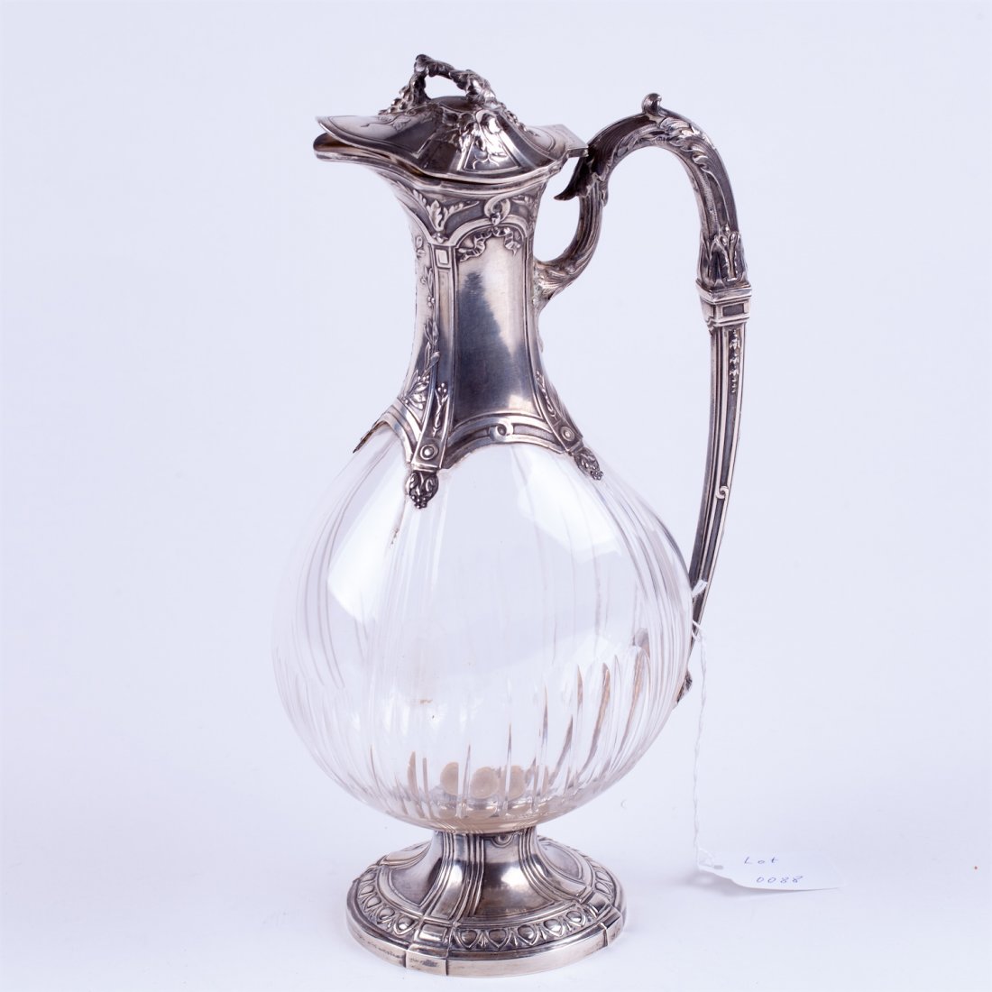 Decanter. — image 1