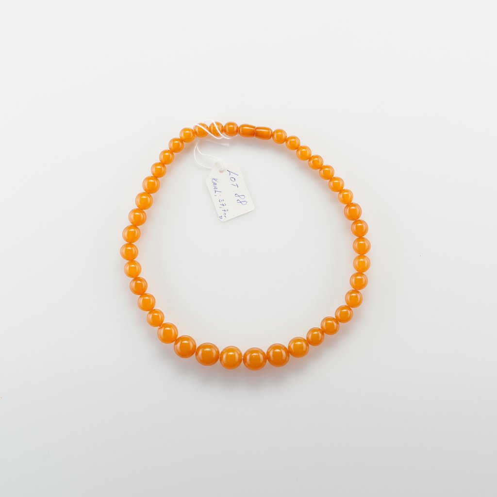 Natural Baltic Amber necklace. — image 1