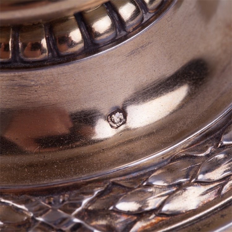 Decanter. — image 6