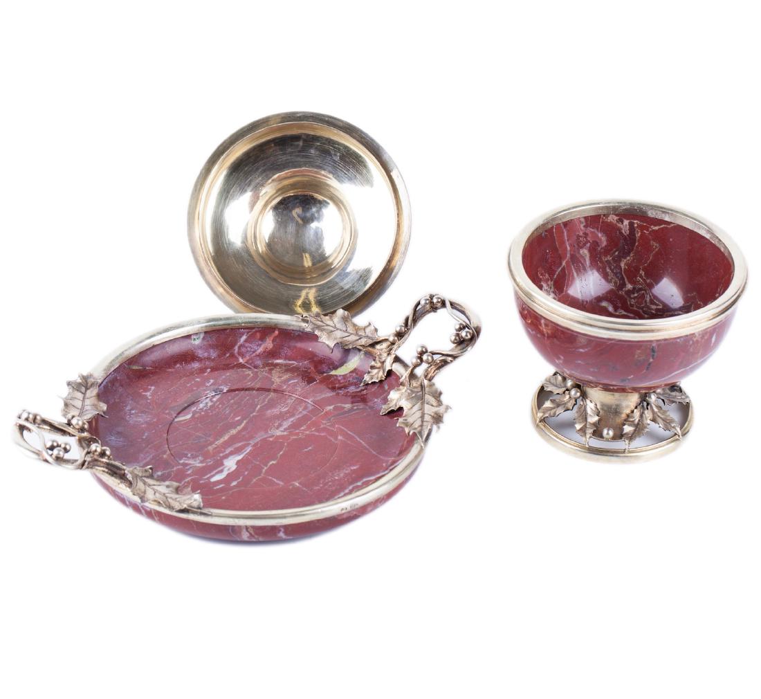 Elegant silver-gilt and jasper vase on the plate — image 5