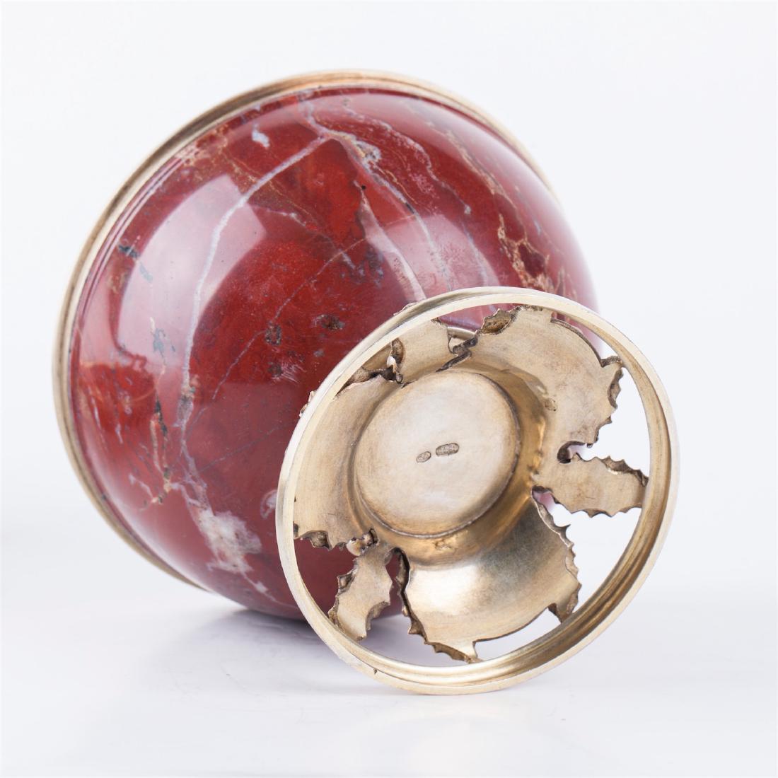 Elegant silver-gilt and jasper vase on the plate — image 8