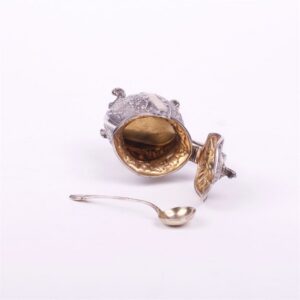 French silver pepper cellar with spoon. — image 3