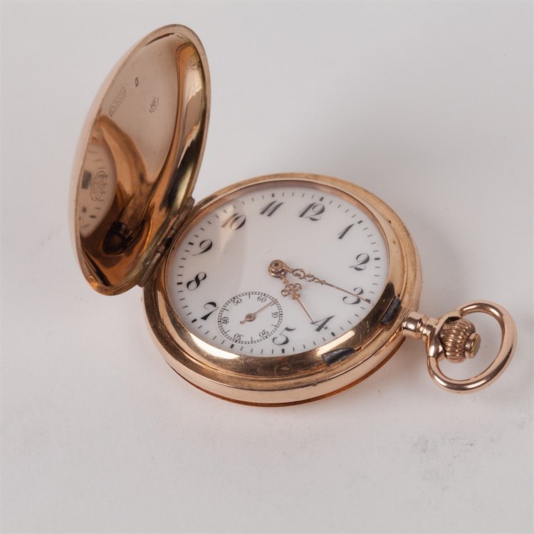 Gold pocket watch in box. — image 3