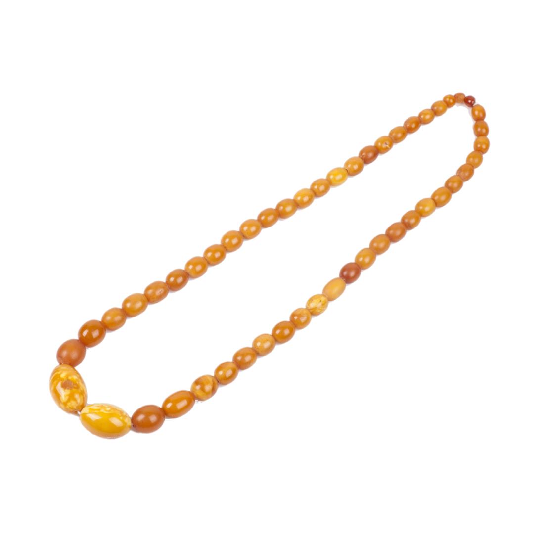 Antique Baltic amber necklace — image 1