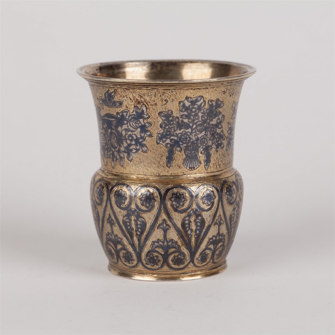 Beaker with floral decor. Moscow, 1834. — image 3