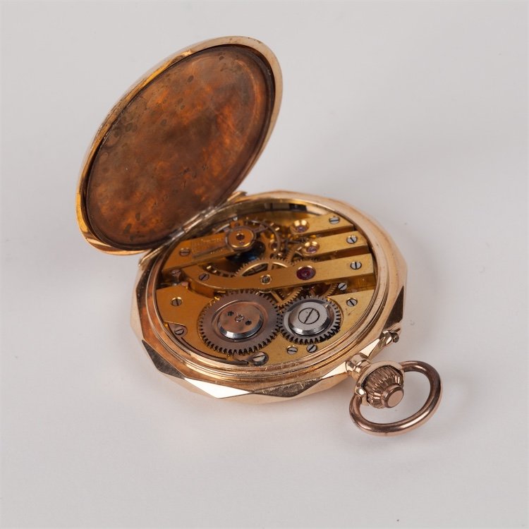 Gold pocket watch in box. — image 6