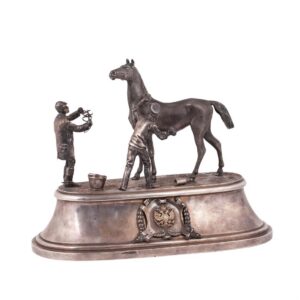 Impressive cast silver prize composition — image 1