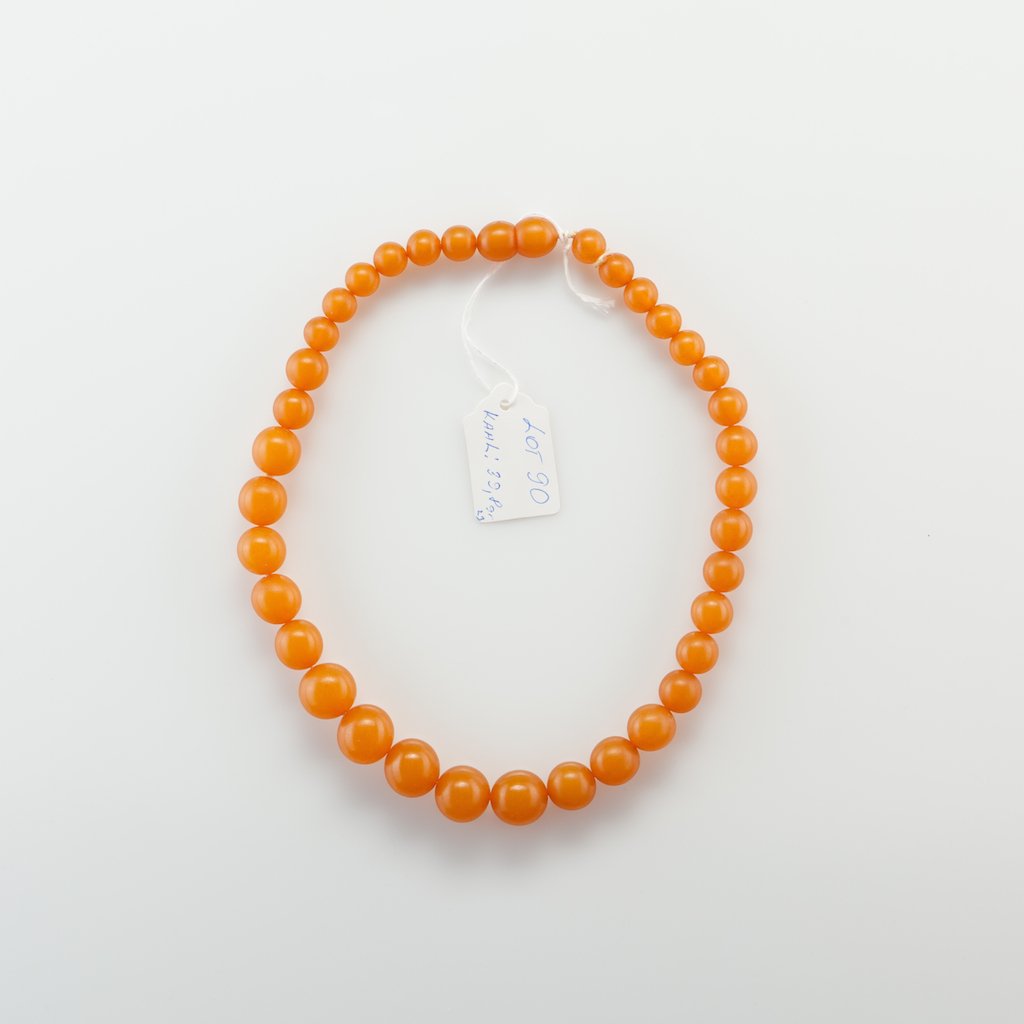 Natural Baltic Amber necklace. — image 1