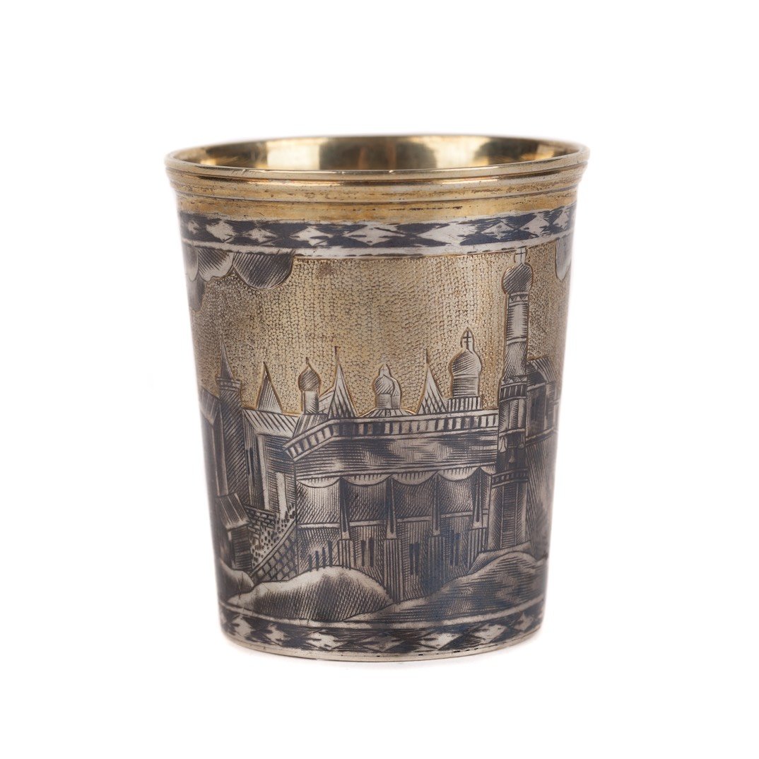 Beaker with panoramic view of Moscow Kremlin. — image 2