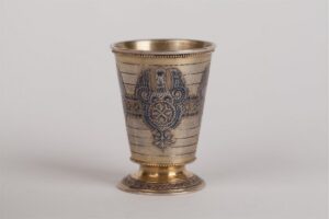 Beaker in "a la russe" style. Moscow, 1878. — image 3