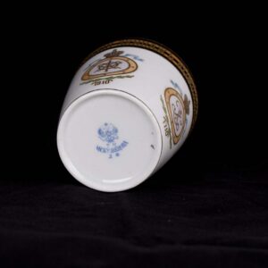Russian porcelain and painting goblet. Kuznetsov — image 6