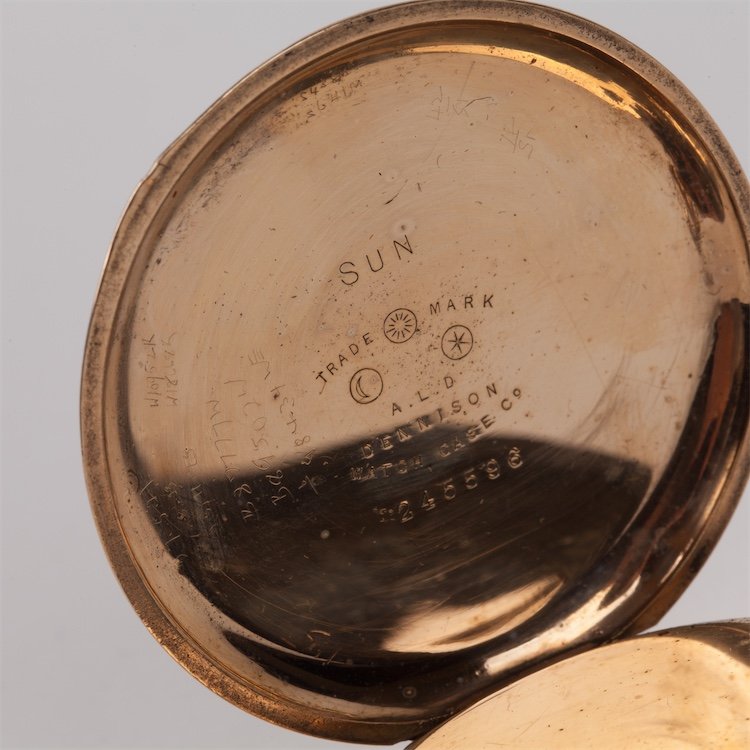 Gilded pocket watch "A.W.W.Co Waltham Mass". — image 5