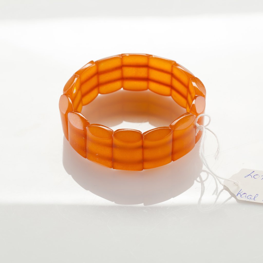 Natural Baltic Amber bracelet. — image 2