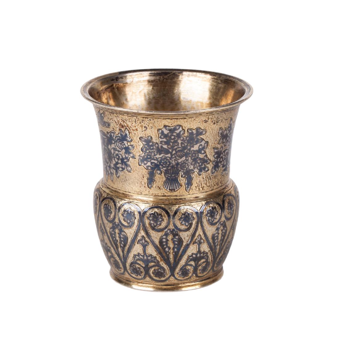 Sazikov beaker with floral decoration — image 2