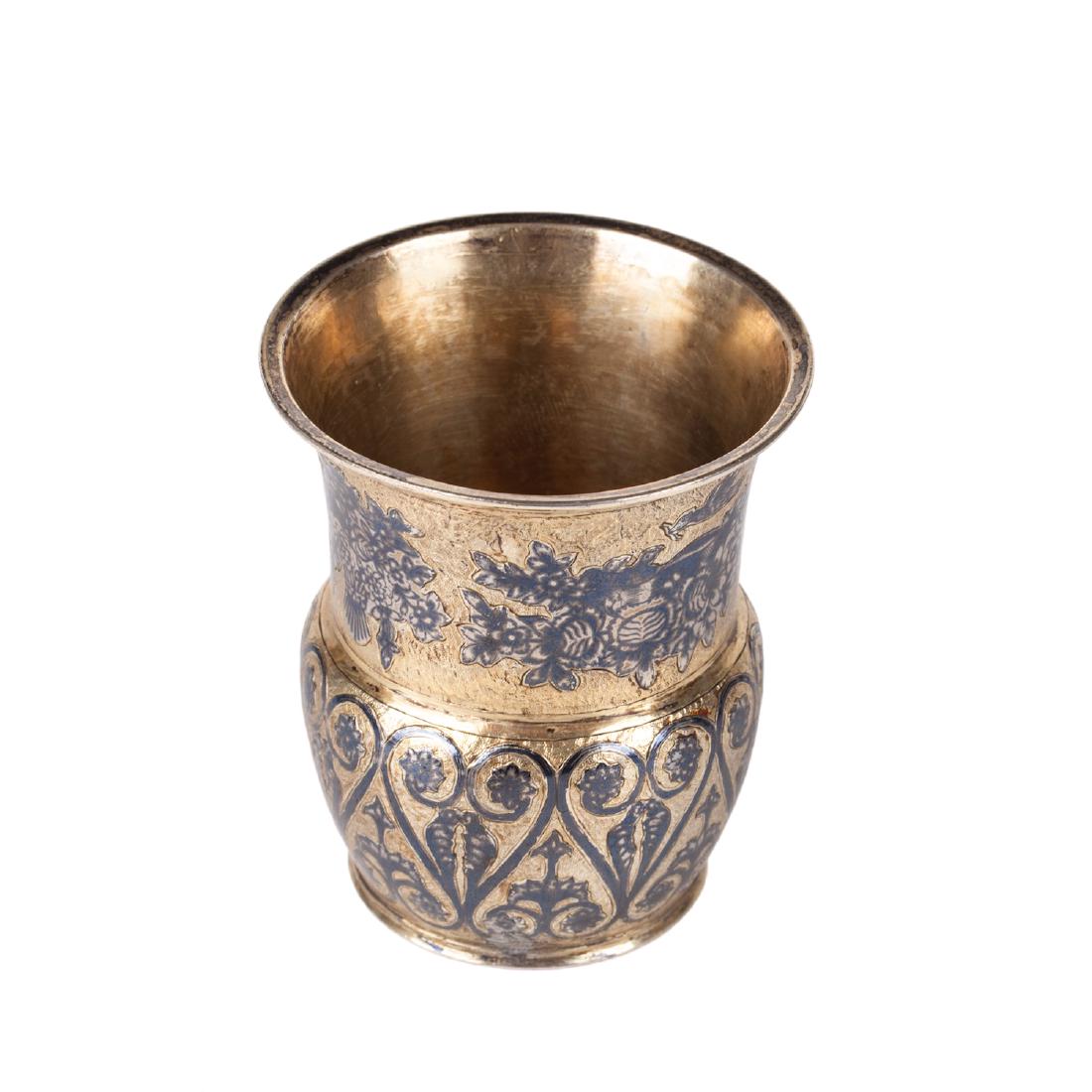 Sazikov beaker with floral decoration — image 3