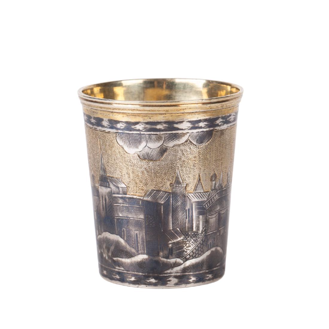 Beaker with a panoramic view of Moscow Kremlin — image 2