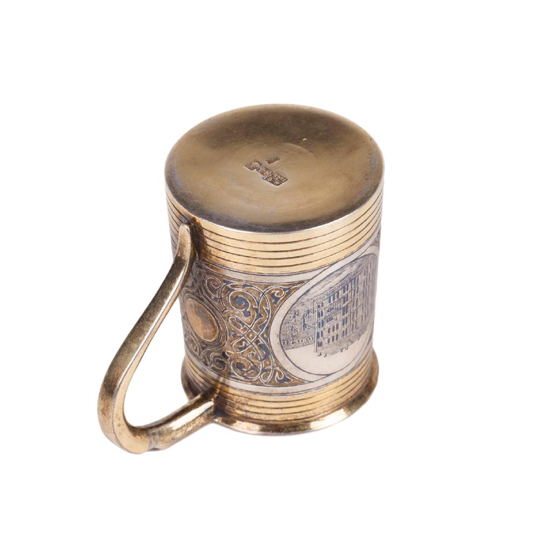 Russian barrel beaker with views of Moscow — image 6