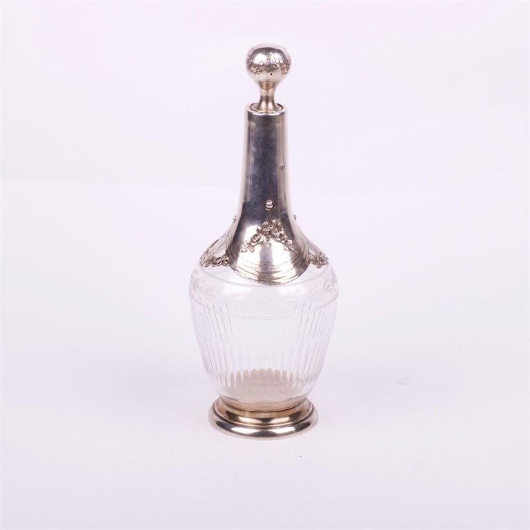 Decanter. France. — image 1