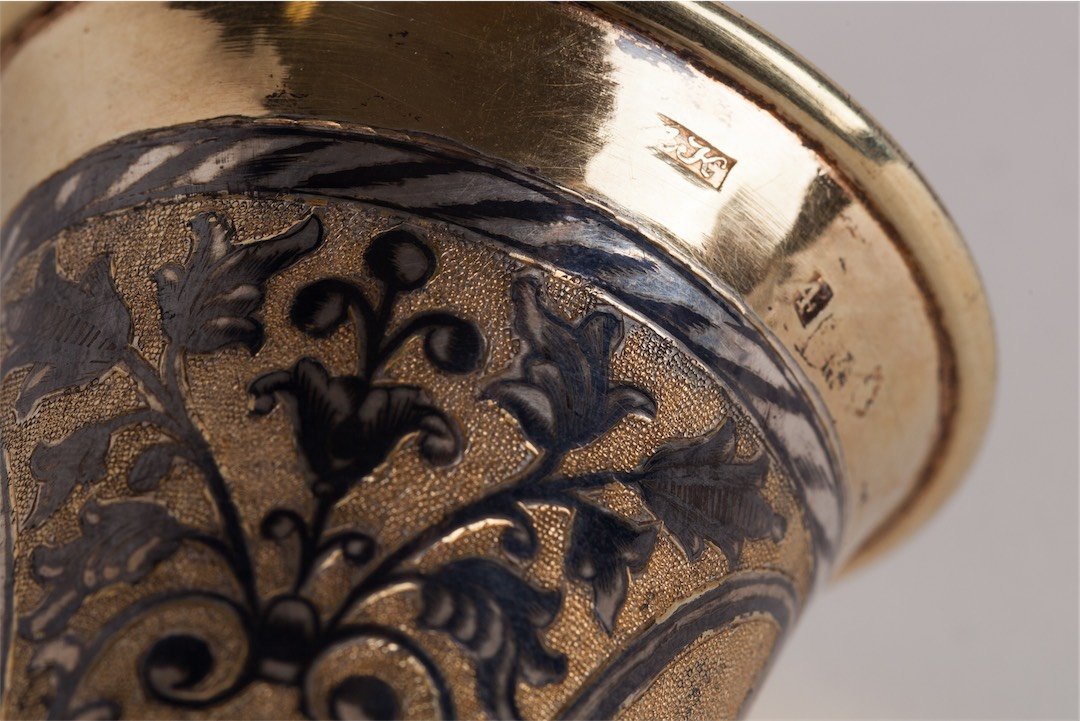 Pokal with depiction of Peter the Great. Moscow, 1838. — image 6