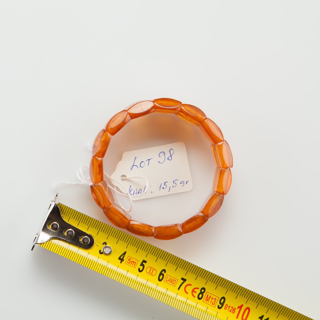 Natural Baltic Amber bracelet. — image 2