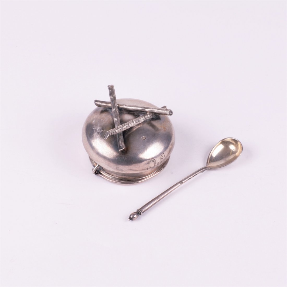 Russian salt cellar in the shape of hiking pot. — image 4