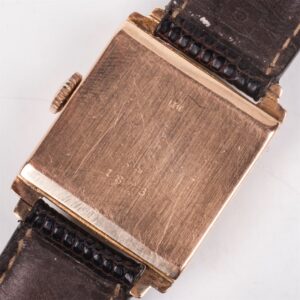 18K gold men's wristwatch on a leather strap — image 4