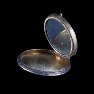 Russian engraved silver and guilloche enamel powder box — image 3