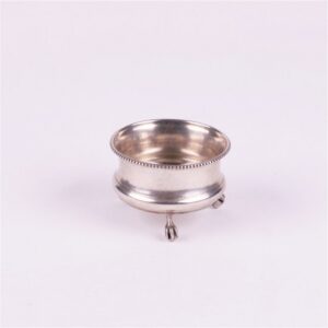 Russian salt cellar on feet. Faberge workshop. — image 2