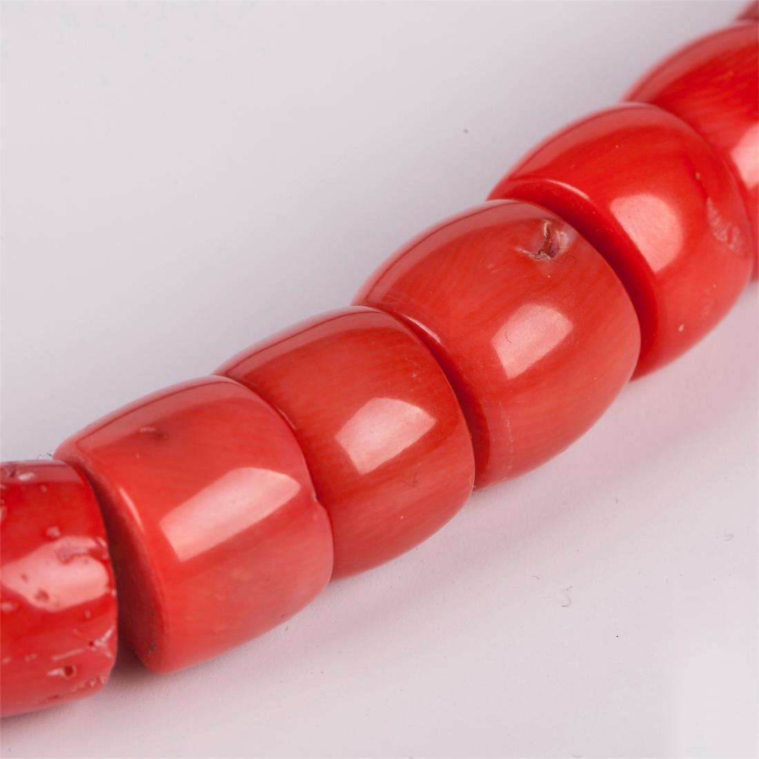 Antique rose coral necklace. Weight: 285 g. — image 2