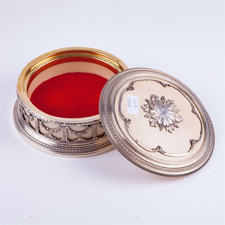 French solid silver jewellery box. — image 2