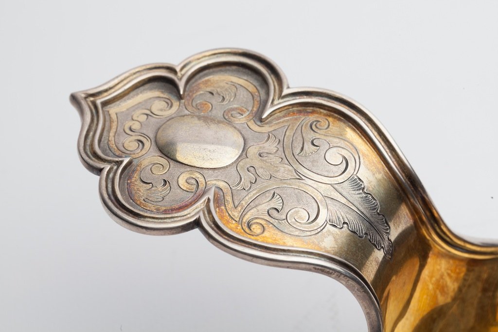 Russian silver kovsh. “Sazikov” workshop. — image 2