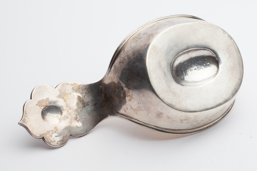 Russian silver kovsh. “Sazikov” workshop. — image 4