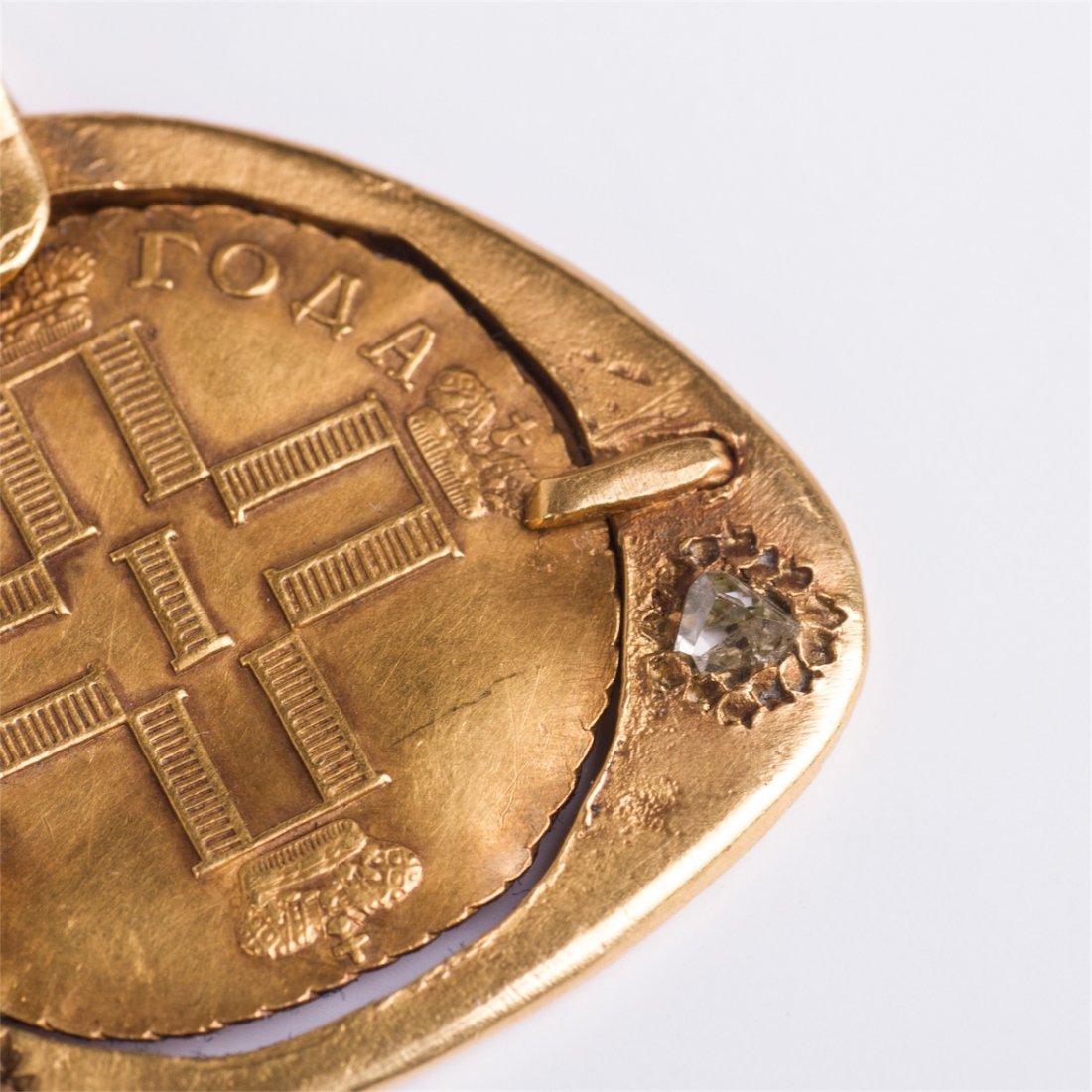 Russian diamond pendant with gold Paul I 10 roubles — image 4