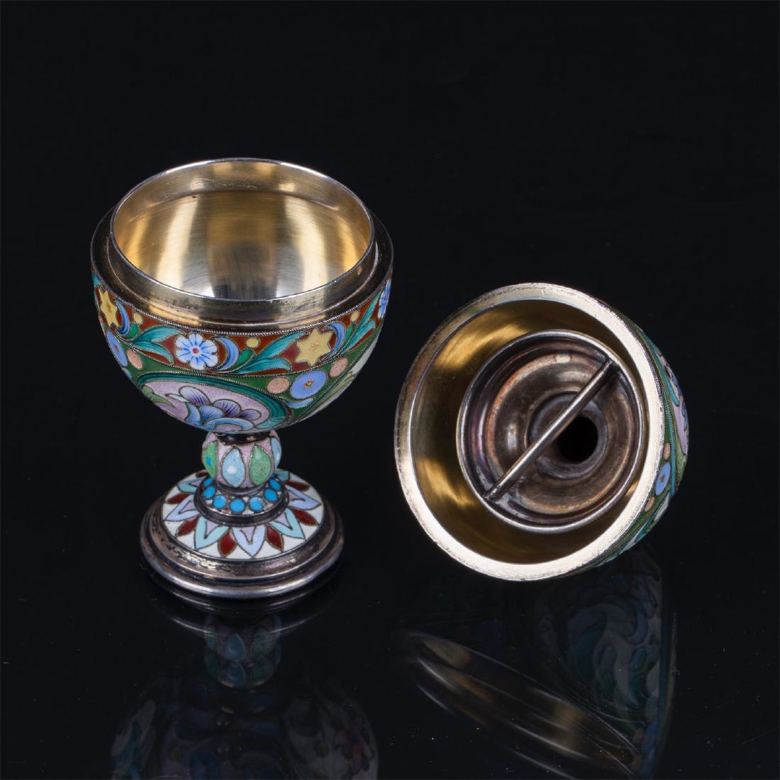 2 Russian beakers in the shape of an easter egg — image 3