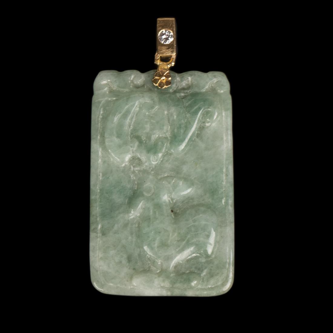 Jade pendant with gold and diamond 0.1 Ct. — image 1