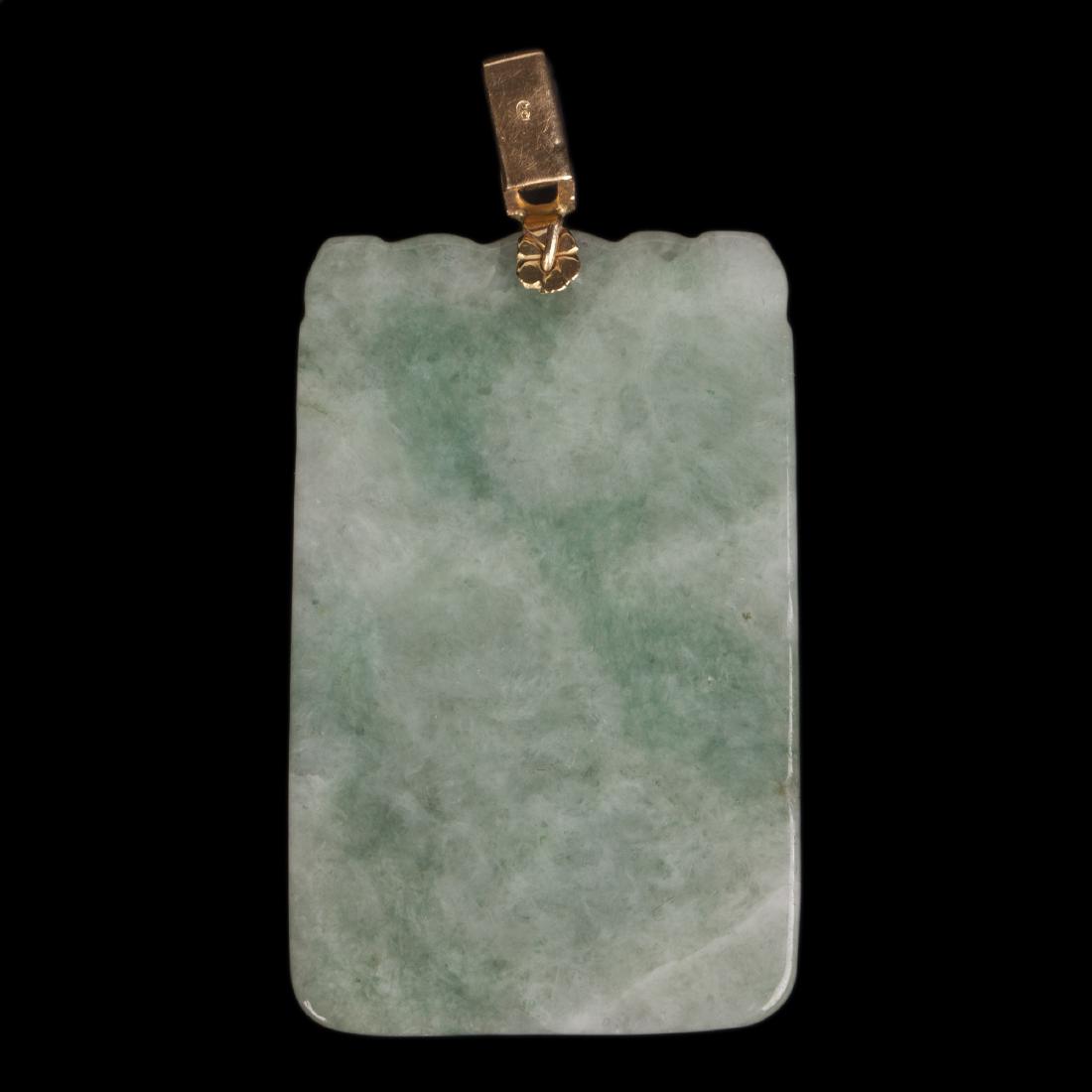 Jade pendant with gold and diamond 0.1 Ct. — image 2