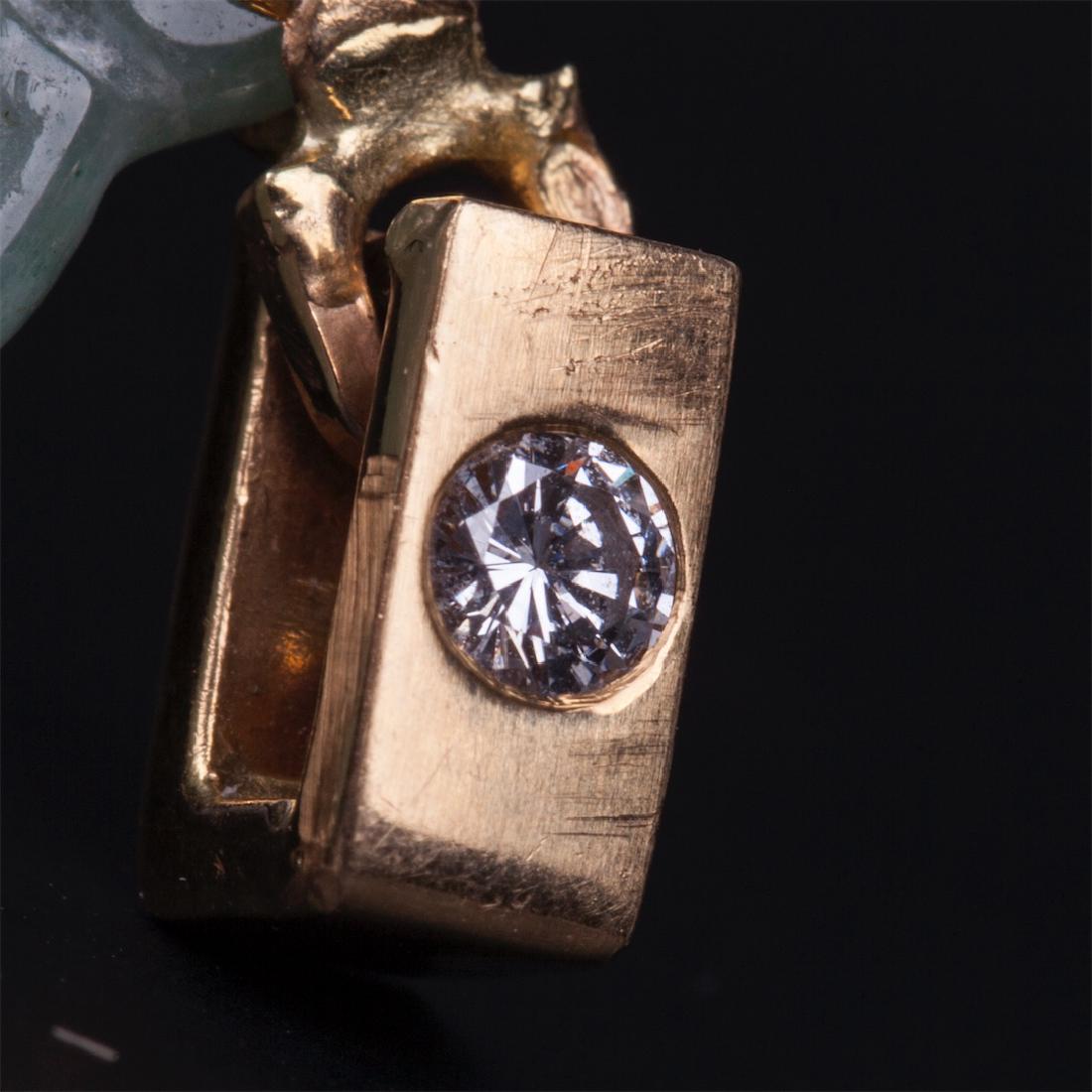 Jade pendant with gold and diamond 0.1 Ct. — image 5