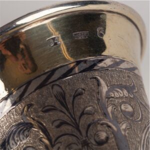Pokal with depiction of Peter the Great monument. — image 4