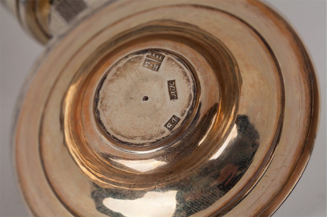 Pokal with depiction of Peter the Great monument. — image 5