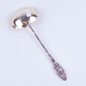 French solid silver serving spoon. — image 2