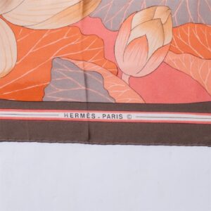 Hermes "Fleurs de lotus" silk scarf. 1985 — image 3