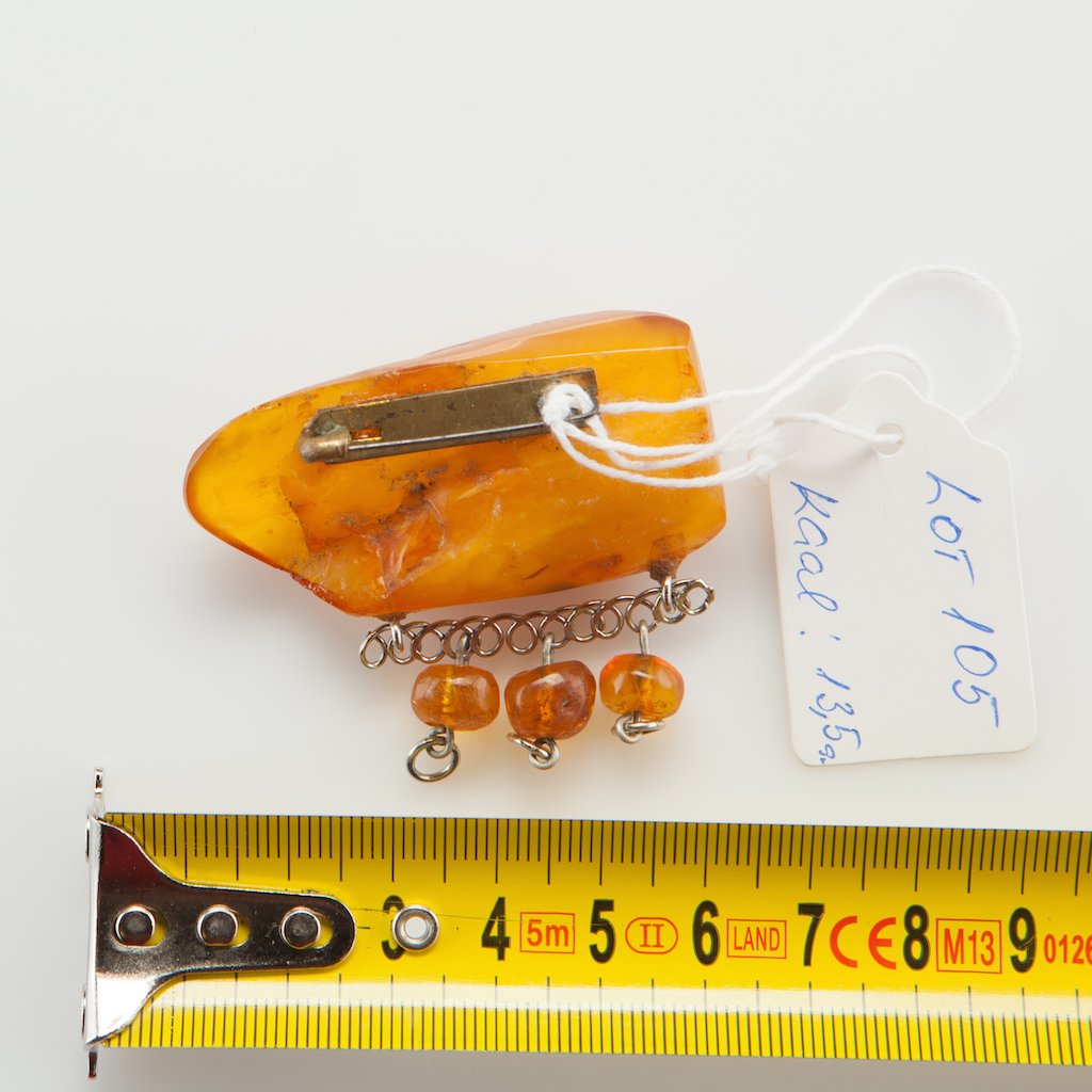 Natural Old Baltic Amber brooch with pendant. — image 2