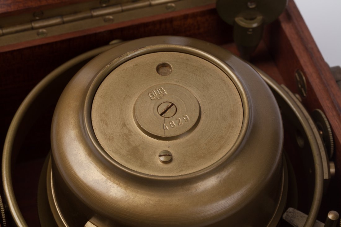 Marine deck chronometer "CUB Glashutte". — image 5
