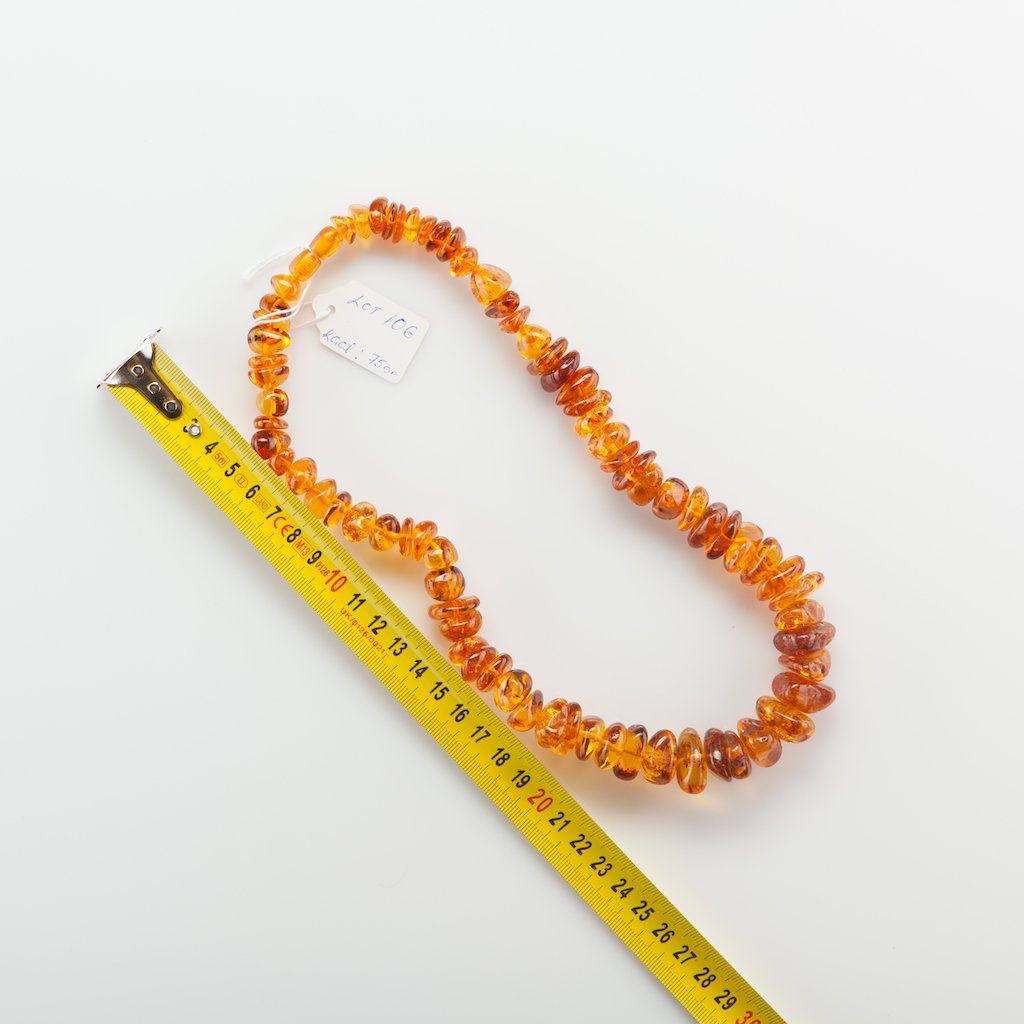 Natural Old Baltic Amber Necklace. — image 2
